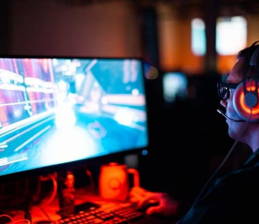 Gaming On The Go With Steam