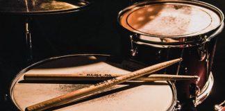 Phil Rudd Drum Setup: The Influential Drummer’s Secrets to Success