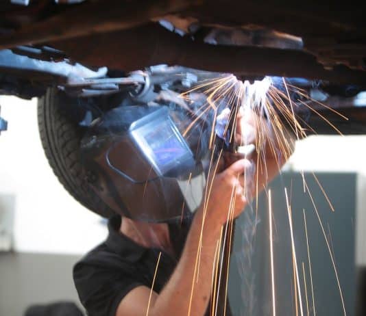 Part-Time Motor Trade Insurance: Why It’s Essential for Business
